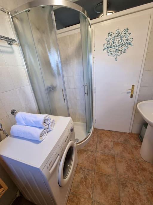 The Rowhouse Apartment Ljubljana - Free Parking Liubliana Exterior foto