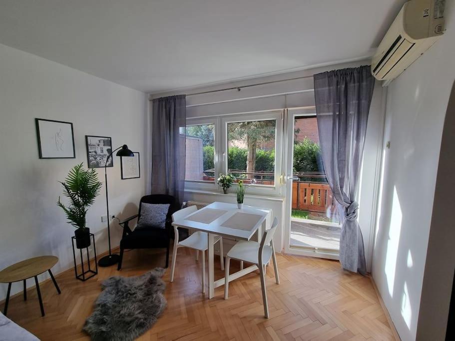 The Rowhouse Apartment Ljubljana - Free Parking Liubliana Exterior foto
